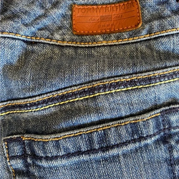 Tommy Hilfiger women’s calf roll up capri jeans size 4 - Picture 5 of 8